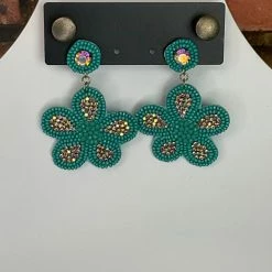 The Sparkling Spur Jewelry Beaded Flower Earrings