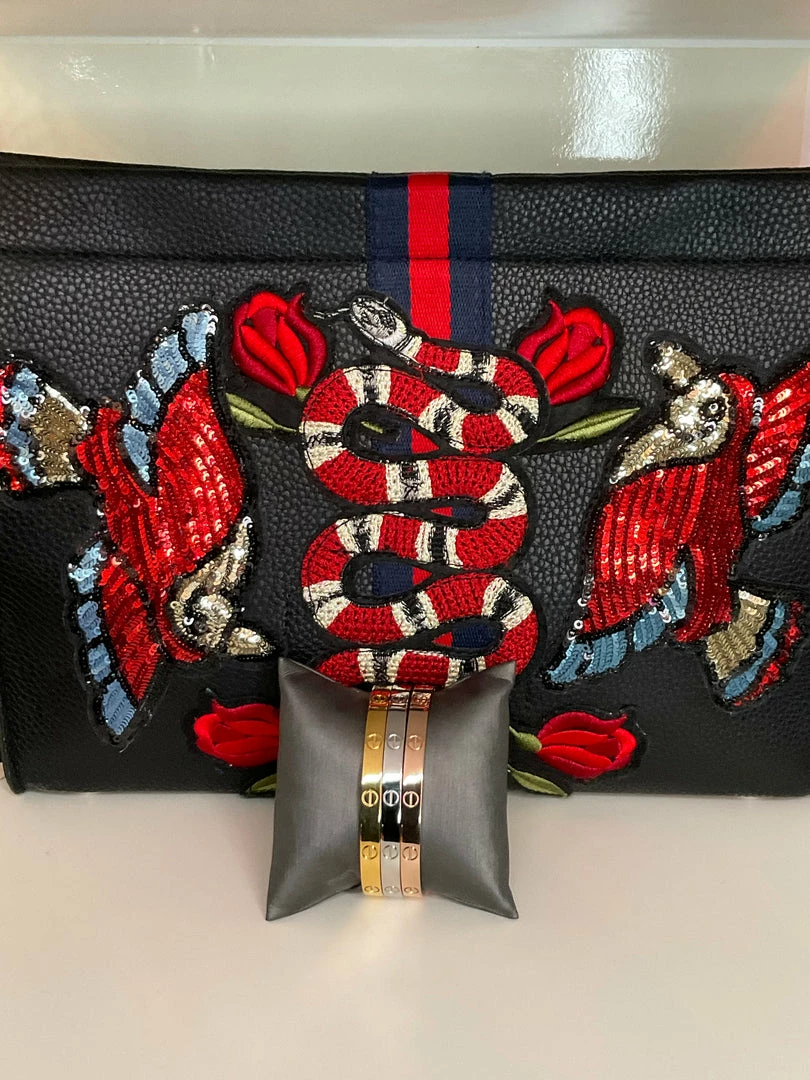 Wholesale 🎉 The Sparkling Spur Love Connection Bracelet 💯 3 The Sparkling Spur Love Connection Bracelet