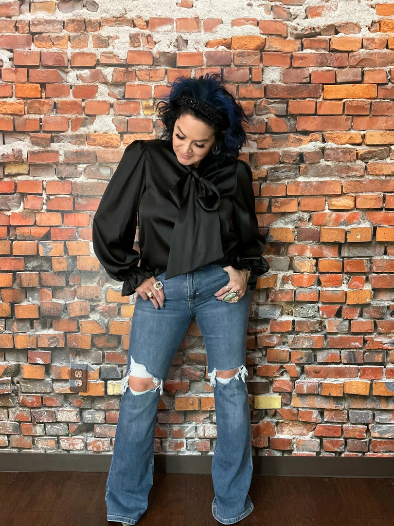 Best Pirce โ๏ธ Hidden Happi Mid Rise Flare ๐ 7 Hidden Happi Mid Rise Flare