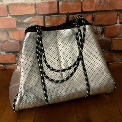The Sparkling Spur Handbag/Tote