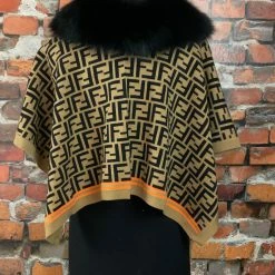 Oo La La Letter Pattern Short Cape With Fox Collar New Arrivals