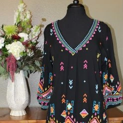 Double D Ranch Wear TIFFIANY'S CLOSET DDR V-neck Tunic With Embroidered Flowers