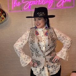 Hot Sale 🎁 Double D Ranch - Banff Collection Whiskey Jack Vest 🛒 9 Double D Ranch - Banff Collection Whiskey Jack Vest