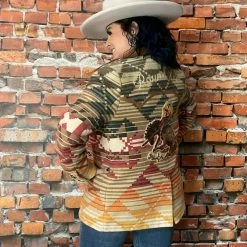 Flash Sale π₯° Double D Ranch - Yellowstone Jackets Yellowstone Camp Blanket Jacket β 15 Double D Ranch - Yellowstone Jackets Yellowstone Camp Blanket Jacket