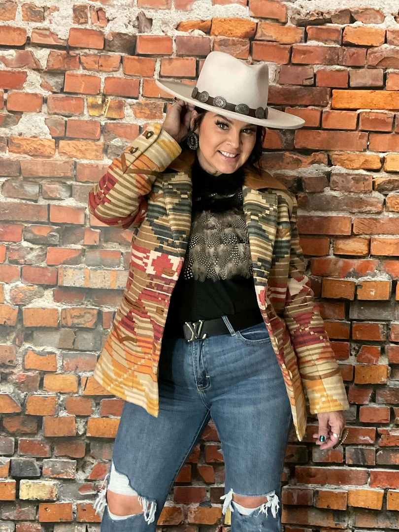 Flash Sale π₯° Double D Ranch - Yellowstone Jackets Yellowstone Camp Blanket Jacket β 3 Double D Ranch - Yellowstone Jackets Yellowstone Camp Blanket Jacket