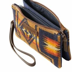 Discount ⌛ Pendleton Harding Three Pocket Keeper Accessories 🎁 5 Pendleton Harding Three Pocket Keeper Accessories