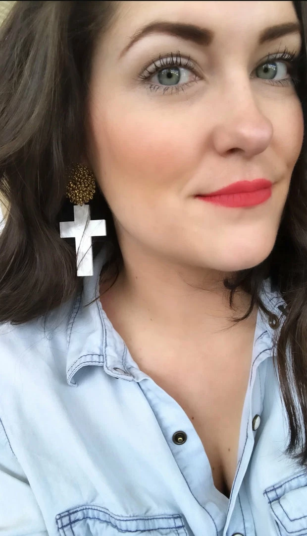 Wholesale ๐คฉ Brianna Cannon Jewelry Pearl White Acrylic Cross With Gold Beaded Top ๐ 4 Brianna Cannon Jewelry Pearl White Acrylic Cross With Gold Beaded Top