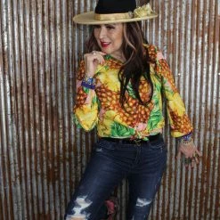 The Sparkling Spur Miss Dolce Vibes