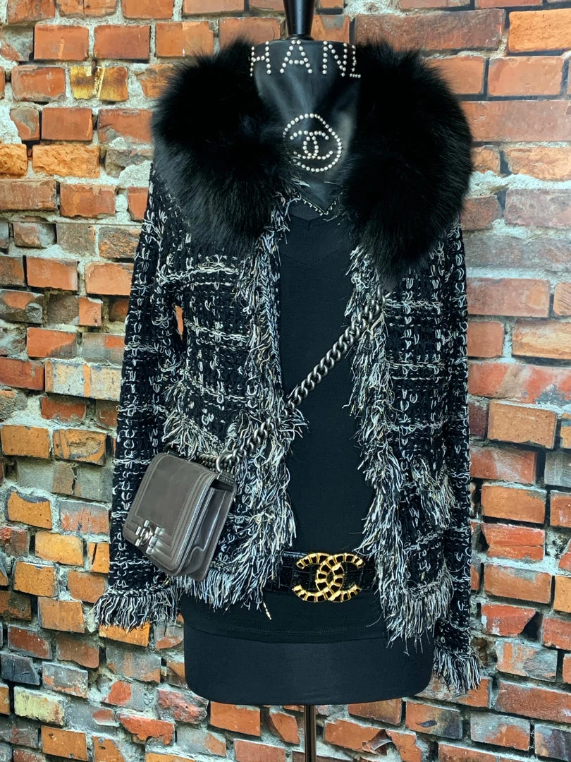 Best Sale ๐คฉ Oo La La The Miss Bouvier Blazer W/Fox Fur โ 3 Oo La La The Miss Bouvier Blazer W/Fox Fur