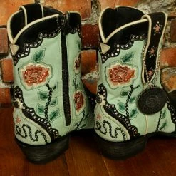 Double D Ranch - Gayle Collection Don't Fence Me In Boot