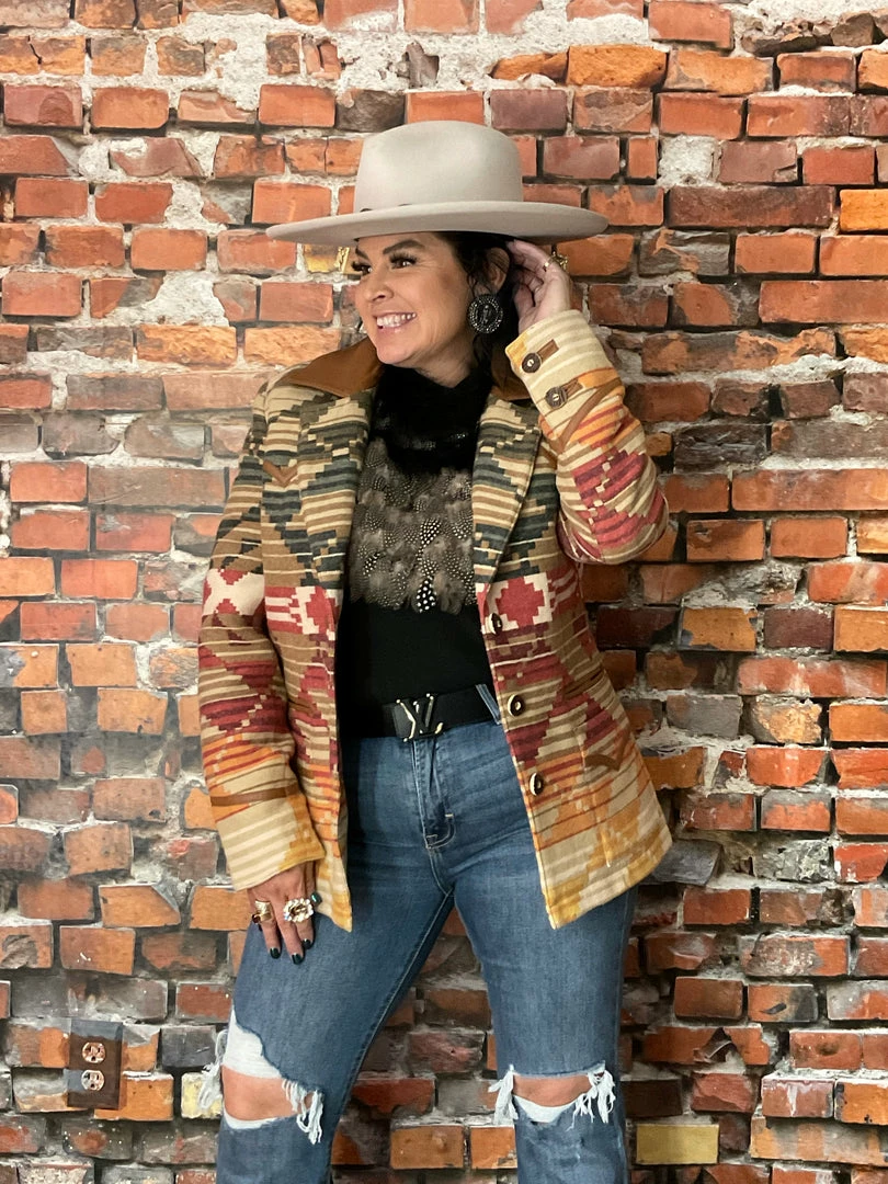 Flash Sale π₯° Double D Ranch - Yellowstone Jackets Yellowstone Camp Blanket Jacket β 7 Double D Ranch - Yellowstone Jackets Yellowstone Camp Blanket Jacket